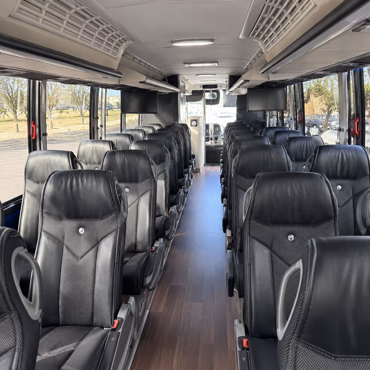 st petersburg bus rentals